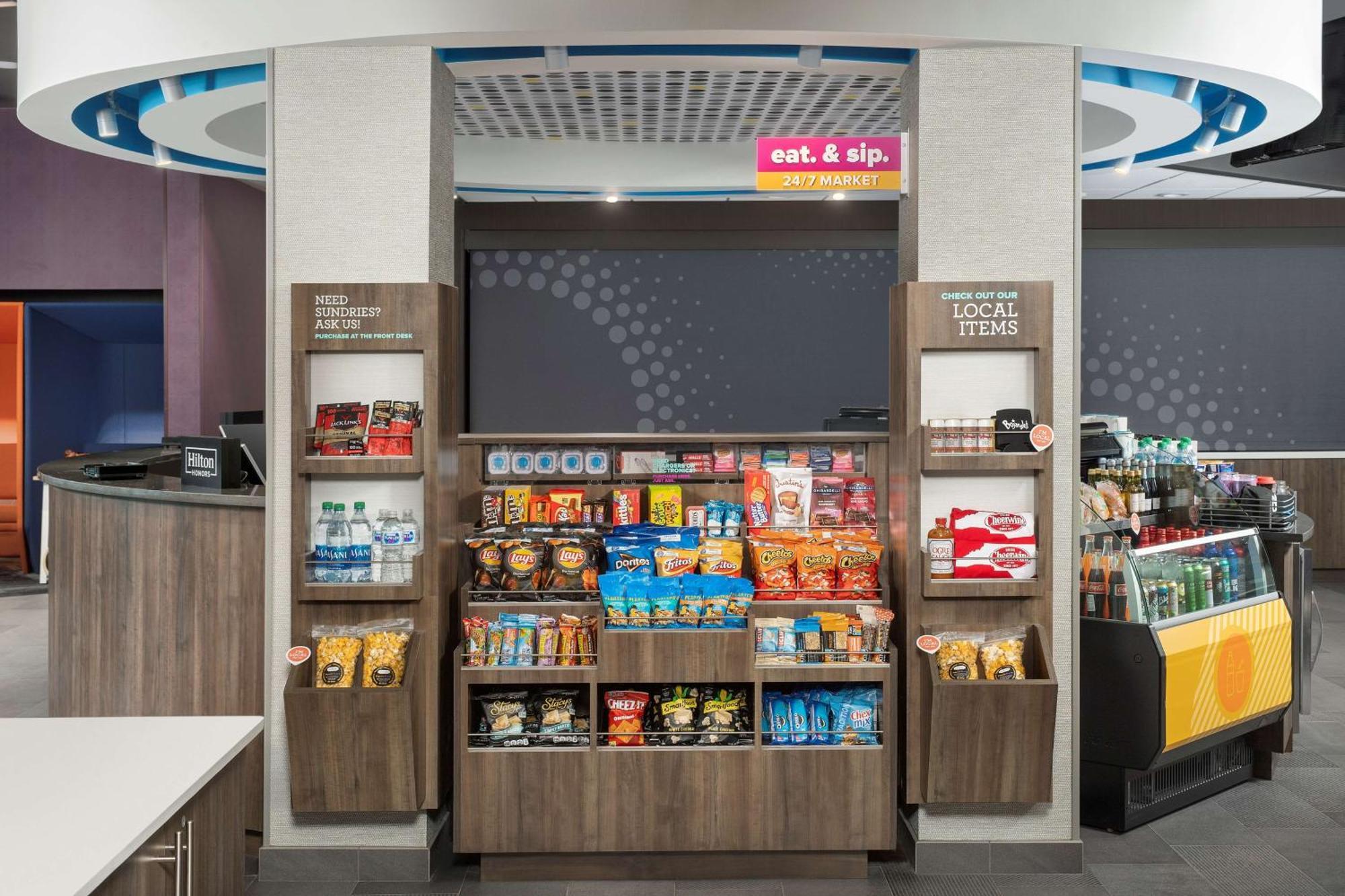 Tru By Hilton Charlotte Airport Lake Pointe Ngoại thất bức ảnh